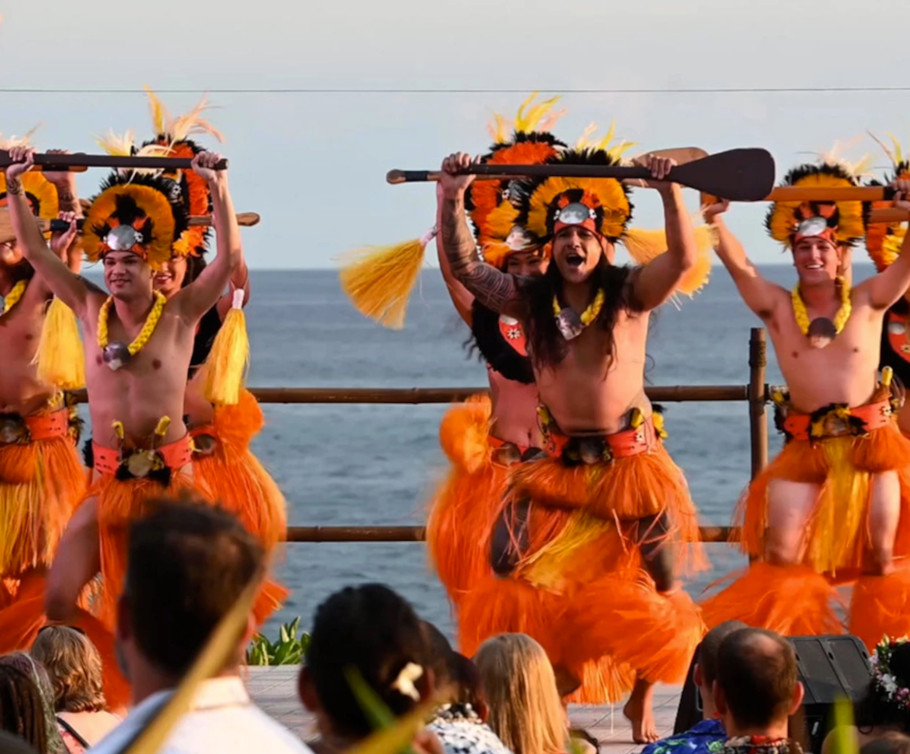 royal kona luau voyagers